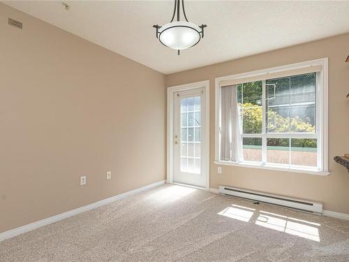 112-3133 Tillicum Rd, Saanich, BC - Indoor