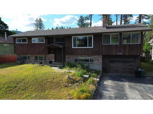 1791 78Th Avenue, Grand Forks, BC - Outdoor