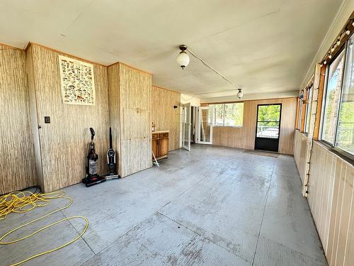 1791 78Th Avenue, Grand Forks, BC - Indoor Photo Showing Other Room