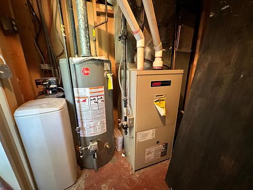 1791 78Th Avenue, Grand Forks, BC - Indoor Photo Showing Basement