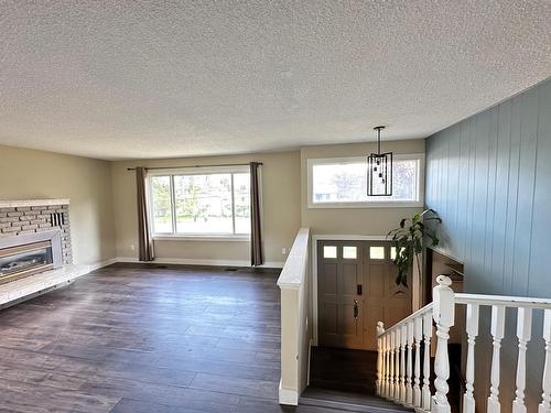 1791 78Th Avenue, Grand Forks, BC - Indoor With Fireplace