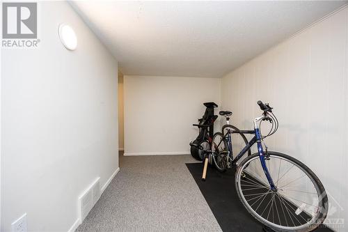 821 Provost Drive, Ottawa, ON - Indoor Photo Showing Other Room