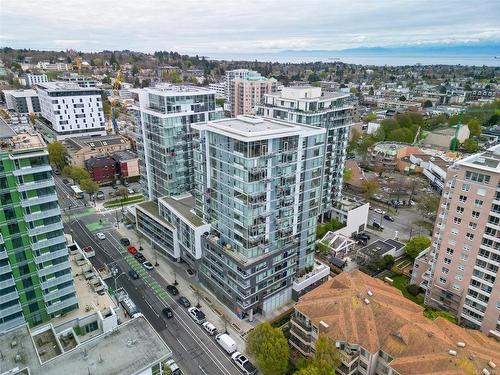 702-989 Johnson St, Victoria, BC - Outdoor With View