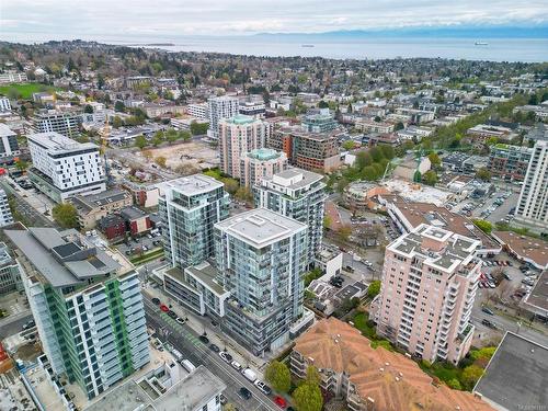 702-989 Johnson St, Victoria, BC - Outdoor With View