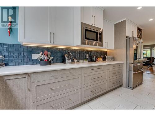 4700 Schubert Road, Armstrong, BC - Indoor Photo Showing Kitchen With Upgraded Kitchen