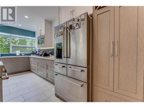 4700 Schubert Road, Armstrong, BC - Indoor Photo Showing Kitchen