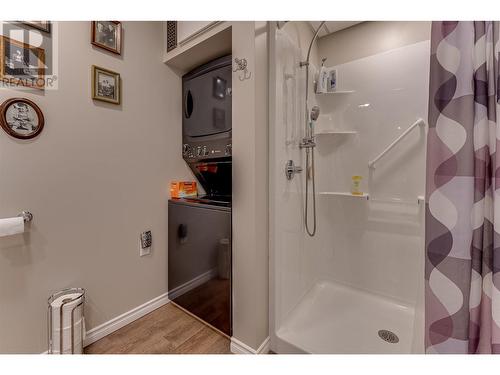 4700 Schubert Road, Armstrong, BC - Indoor Photo Showing Bathroom