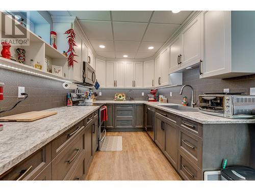 4700 Schubert Road, Armstrong, BC - Indoor Photo Showing Kitchen