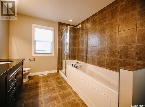 307 Gillies Crescent, Saskatoon, SK - Indoor Photo Showing Bathroom