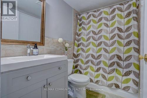 628 - 3 Greystone Walk Drive, Toronto (Kennedy Park), ON - Indoor Photo Showing Bathroom