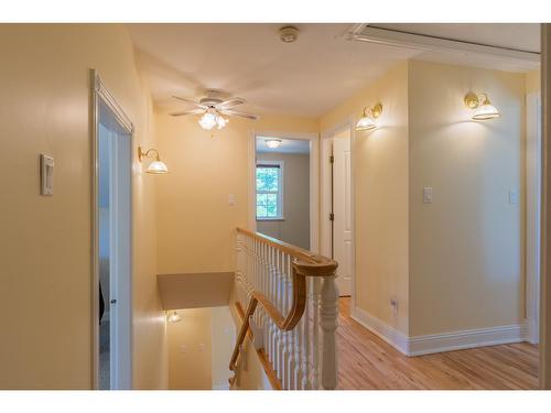 502 7Th Street, Castlegar, BC - Indoor Photo Showing Other Room