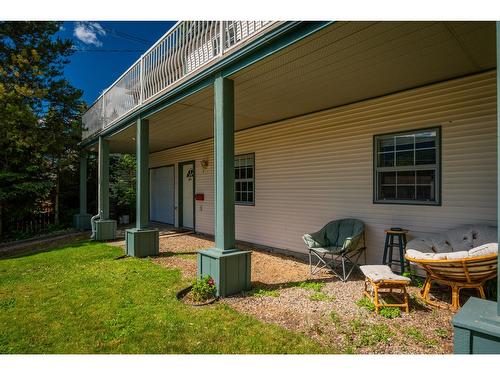 502 7Th Street, Castlegar, BC - Outdoor With Deck Patio Veranda