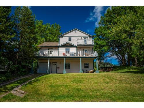 502 7Th Street, Castlegar, BC - Outdoor With Balcony