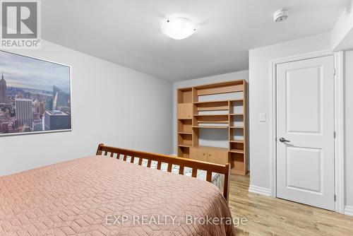 78 Angela Crescent, Niagara-On-The-Lake, ON - Indoor Photo Showing Bedroom