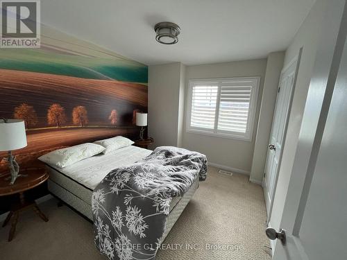 79 Eliza Avenue, Kitchener, ON - Indoor Photo Showing Bedroom