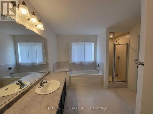 71 Flagg Avenue, Brant (Paris), ON - Indoor Photo Showing Bathroom