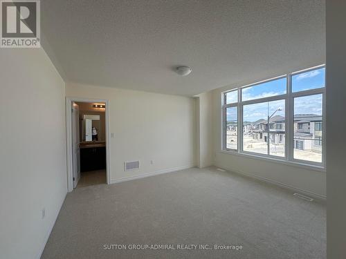 174 Rosanne Circle, Wasaga Beach, ON - Indoor Photo Showing Other Room