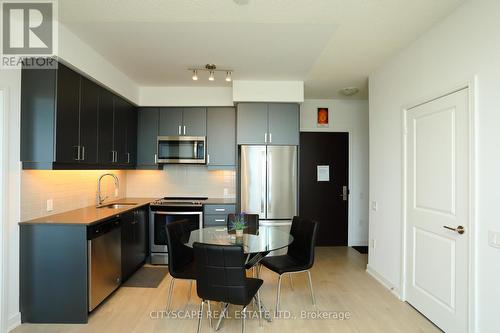 3022 - 8 Nahani Way, Mississauga, ON - Indoor Photo Showing Kitchen With Upgraded Kitchen