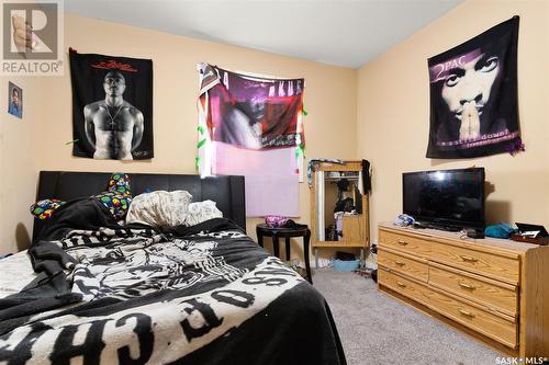 667 Athol Street, Regina, SK - Indoor Photo Showing Bedroom