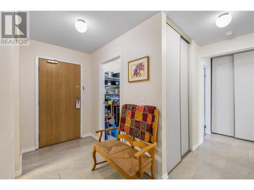 1035 Bernard Avenue Unit# 201, Kelowna, BC - Indoor Photo Showing Other Room