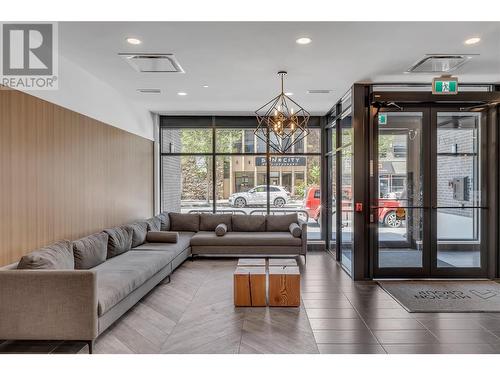 1471 St Paul Street Unit# 1906 Lot# Sl137, Kelowna, BC - Indoor Photo Showing Living Room