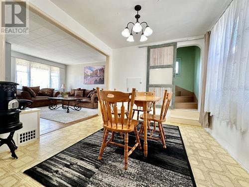 8502 78Th Avenue, Osoyoos, BC - Indoor Photo Showing Dining Room