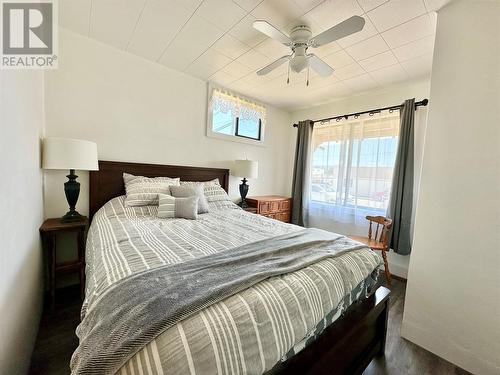 8502 78Th Avenue, Osoyoos, BC - Indoor Photo Showing Bedroom