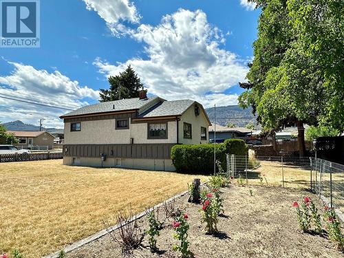 8502 78Th Avenue, Osoyoos, BC - Outdoor