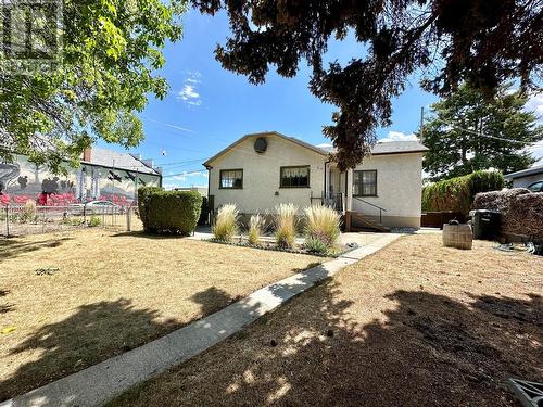 8502 78Th Avenue, Osoyoos, BC - Outdoor