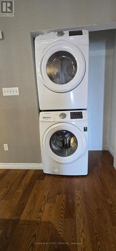 580 Activa Avenue, Kitchener, ON - Indoor Photo Showing Laundry Room