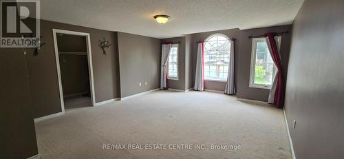 580 Activa Avenue, Kitchener, ON - Indoor Photo Showing Other Room