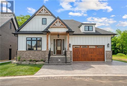 7 Fedorkow Lane, Niagara-On-The-Lake, ON - Outdoor With Facade