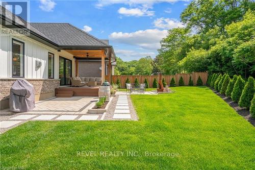 7 Fedorkow Lane, Niagara-On-The-Lake, ON - Outdoor