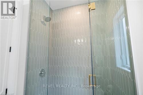 7 Fedorkow Lane, Niagara-On-The-Lake, ON - Indoor Photo Showing Bathroom