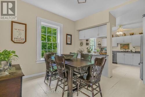 2998 Holland Road, Thorold, ON - Indoor Photo Showing Dining Room