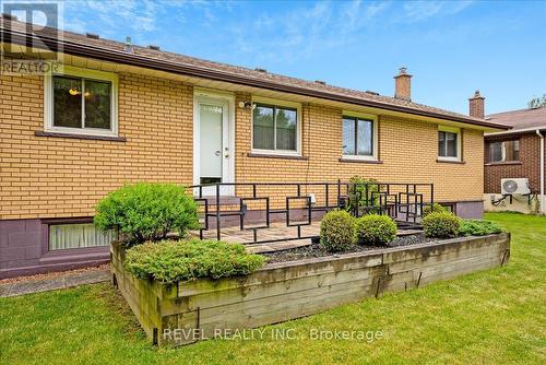 328 West 5Th Street, Hamilton, ON - Outdoor With Exterior