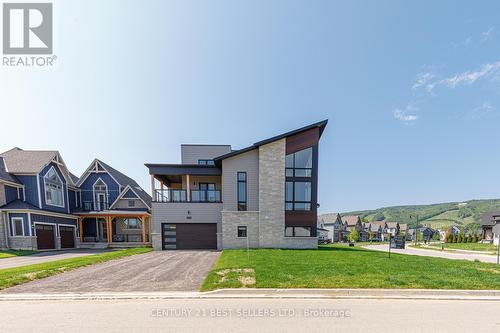 117 Stoneleigh Drive, Blue Mountains, ON - Outdoor With Facade