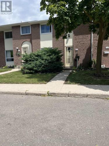 44 - 151 Gateshead Crescent, Hamilton, ON - Outdoor