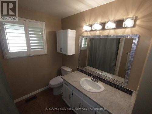 7 Canora Court, Welland, ON - Indoor Photo Showing Bathroom