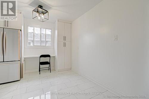 581 Hayward Crescent, Milton (Timberlea), ON -  Photo Showing Other Room