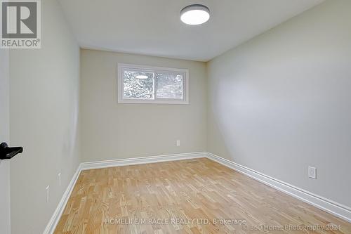 581 Hayward Crescent, Milton (Timberlea), ON - Indoor Photo Showing Other Room