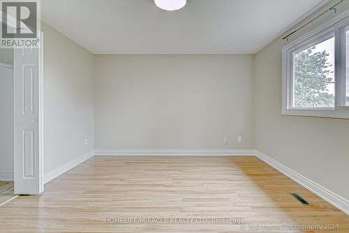 581 Hayward Crescent, Milton (Timberlea), ON - Indoor Photo Showing Other Room