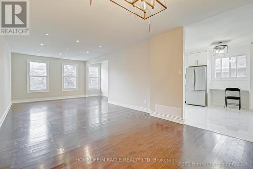 581 Hayward Crescent, Milton (Timberlea), ON - Indoor Photo Showing Other Room