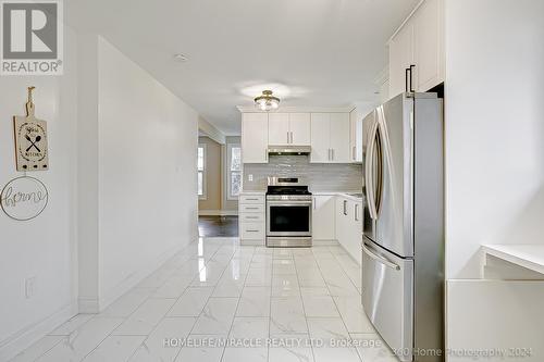 581 Hayward Crescent, Milton (Timberlea), ON - Indoor Photo Showing Kitchen