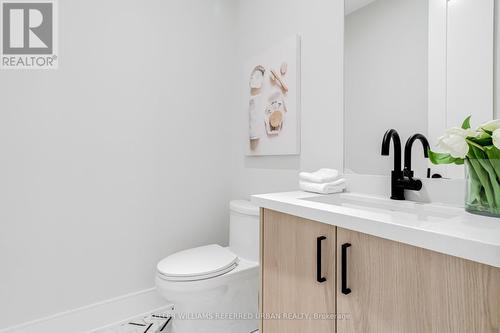 43 Benson Avenue, Mississauga, ON - Indoor Photo Showing Bathroom