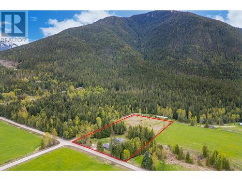 787 Crescent Bay Road, Nakusp, BC - Outdoor With View