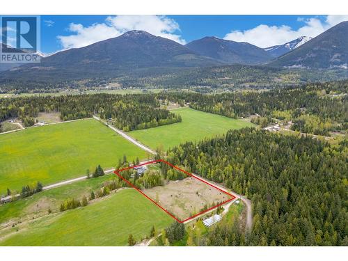 787 Crescent Bay Road, Nakusp, BC - Outdoor With View