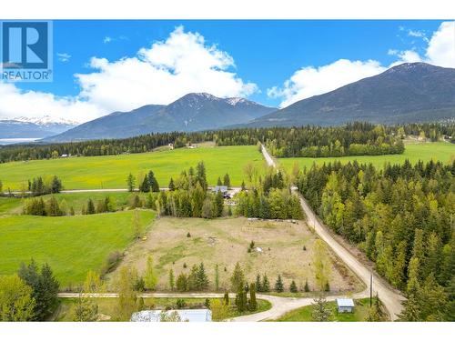 787 Crescent Bay Road, Nakusp, BC - Outdoor With View