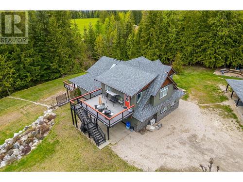 787 Crescent Bay Road, Nakusp, BC - Outdoor