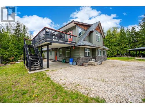 787 Crescent Bay Road, Nakusp, BC - Outdoor